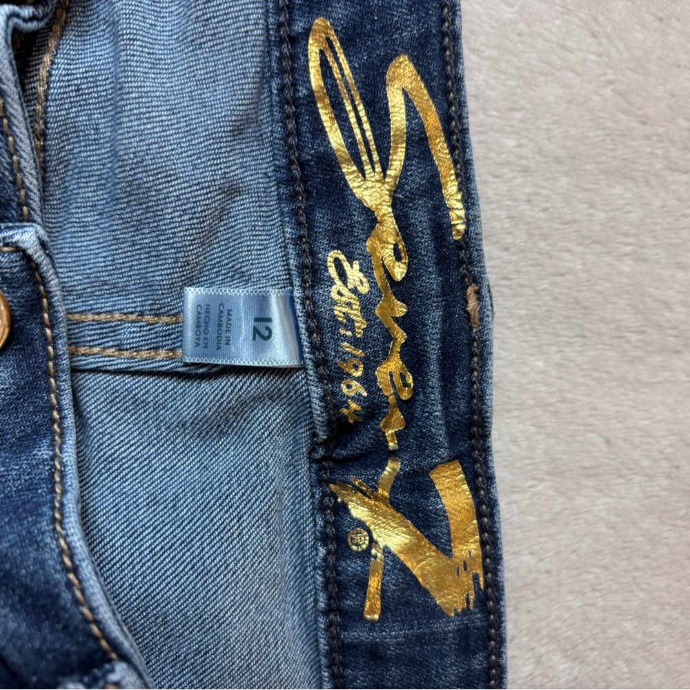 Seven7 Medium Blue Cropped Jeans - Picture 3 of 9